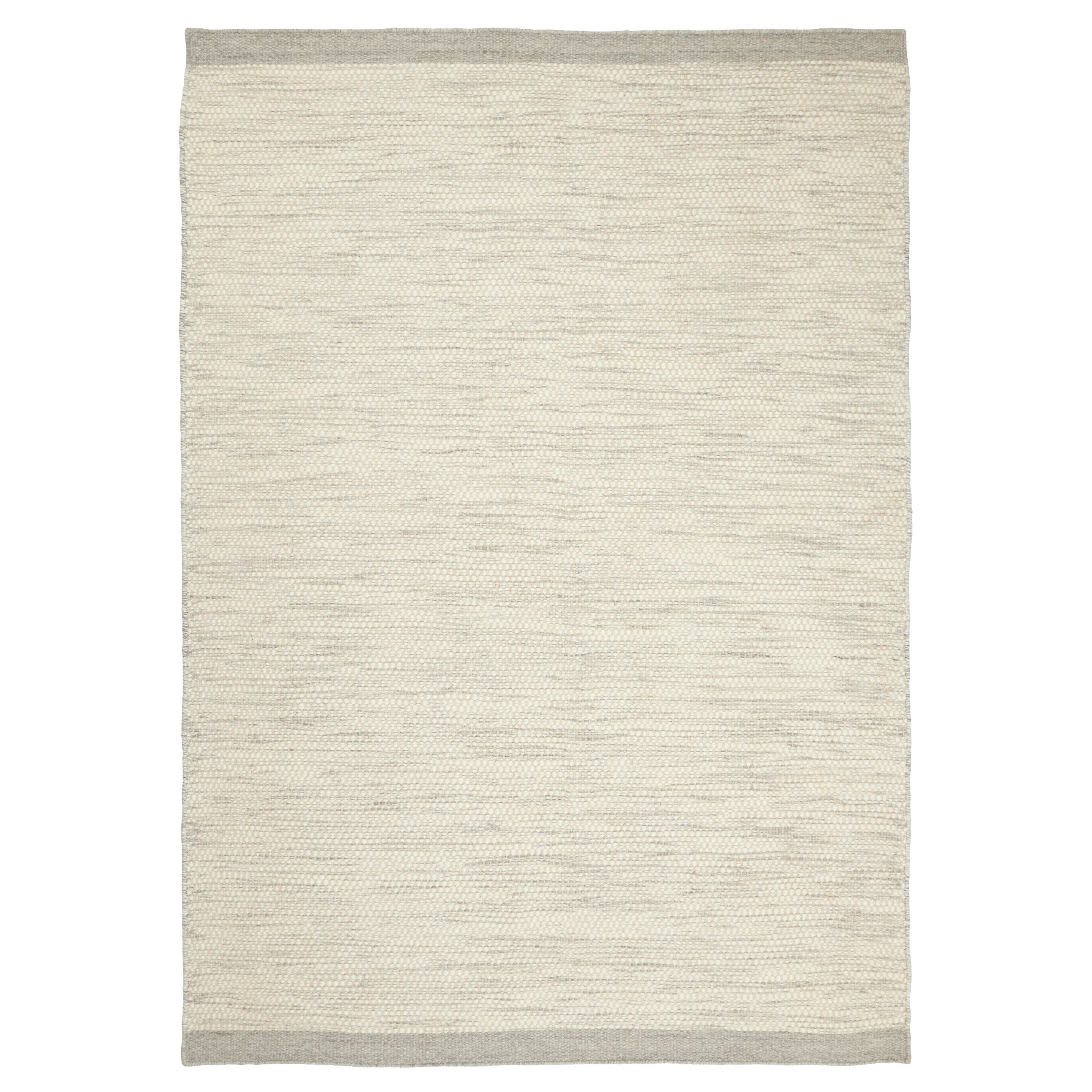Alfombra Asko 140×200 cm.iy{font-size:18px}Iron
