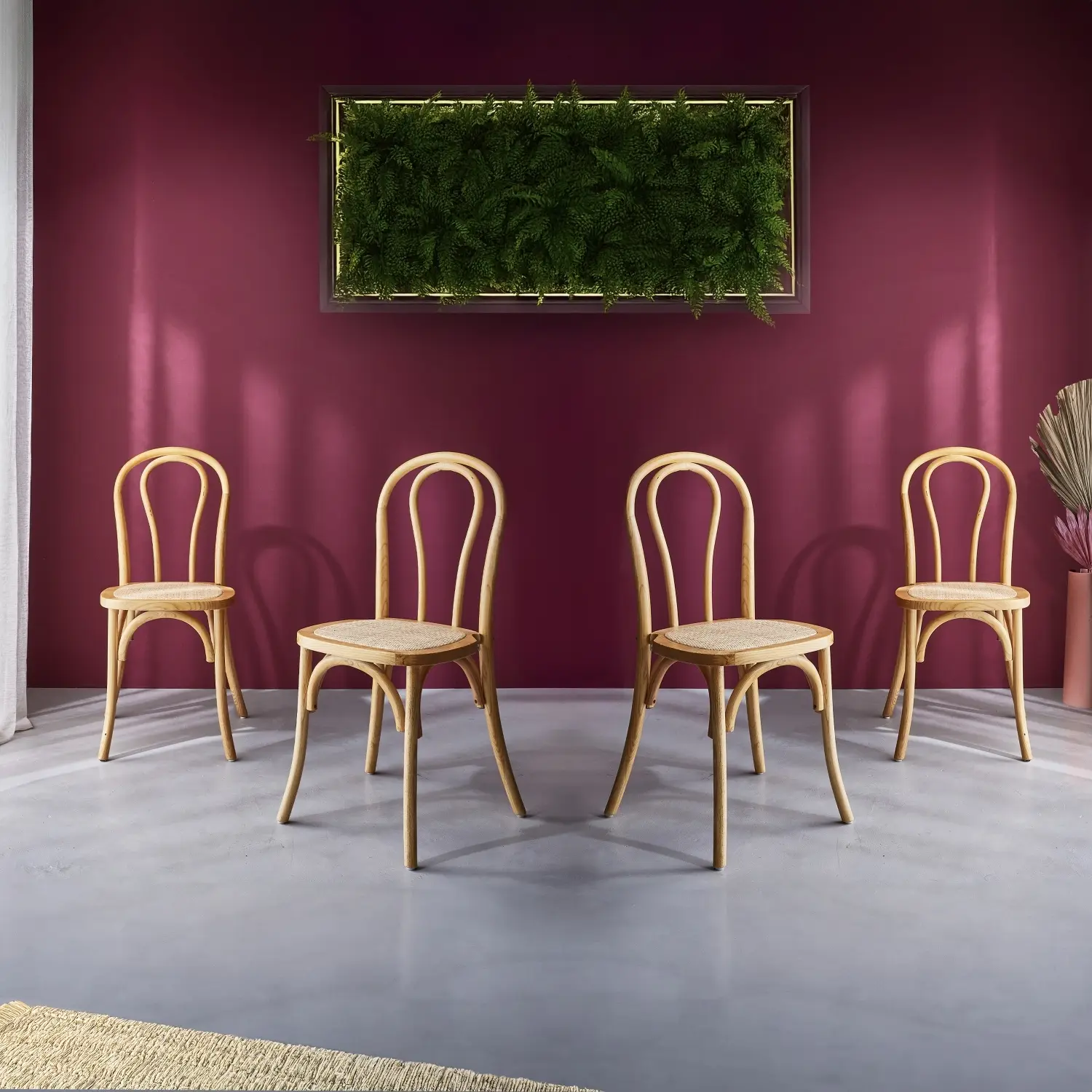 Lot de 4 chaises vintage en bois avec assise en rotin et dossier arrondi. coloris naturel. L 48 x P 49.5 x H 90cm | sweeek