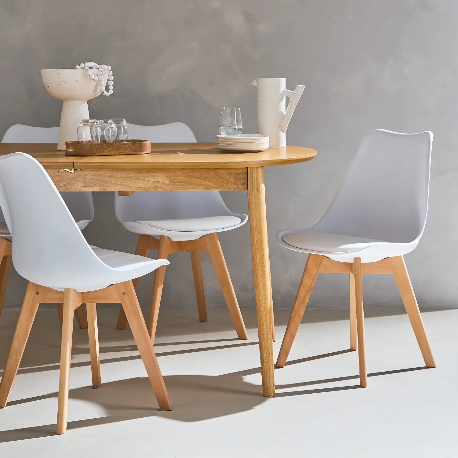 Lot de 4 chaises scandinaves. pieds bois de hêtre. chaises 1 place. blancs | sweeek