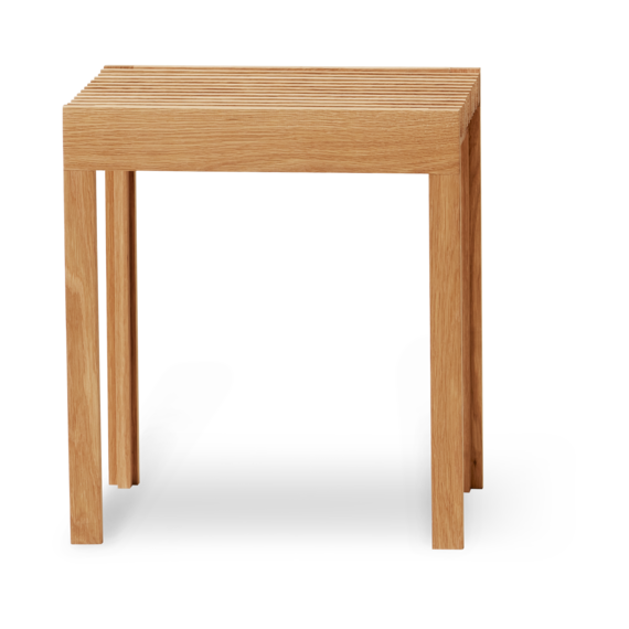 Taburete Lightweight  40×45 cm.jq{font-size:18px}Roble