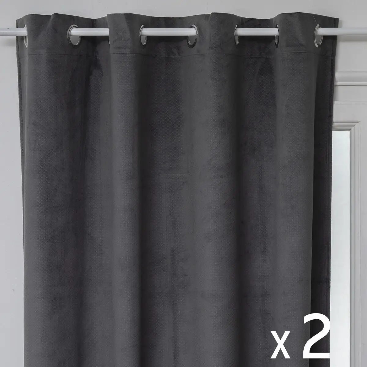 Lot de 2 Rideaux à œillets Occultant en Velours Gris motif en relief 140 x 260 cm