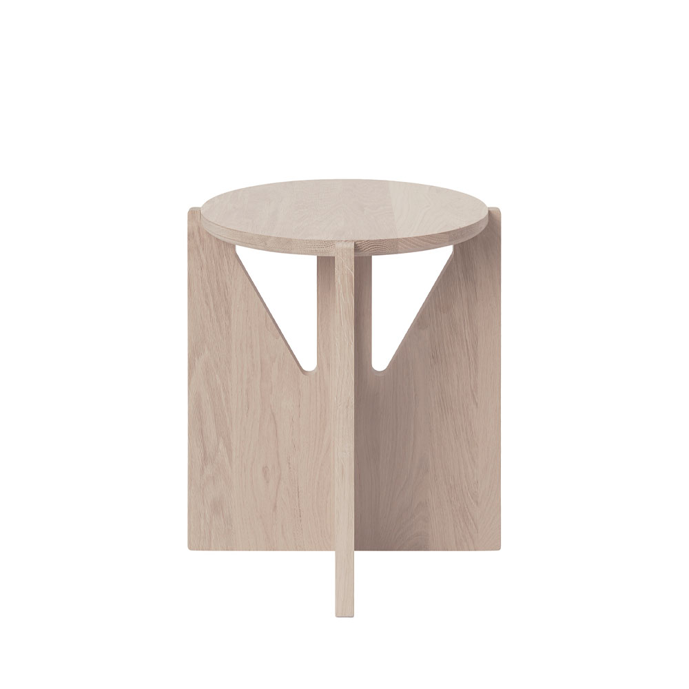 Taburete Stool.jo{font-size:18px}Oak